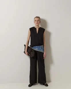 YERSE Blusa bimateria ondas negro Discount