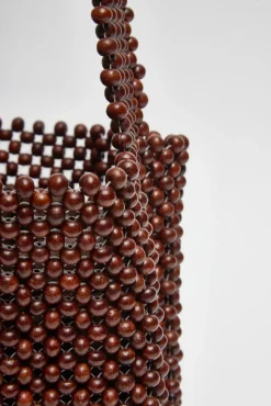 YERSE Bolso abalorios madera chocolate Hot