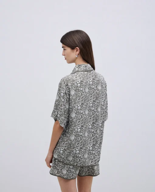 YERSE Camisa fluida floral caqui Clearance