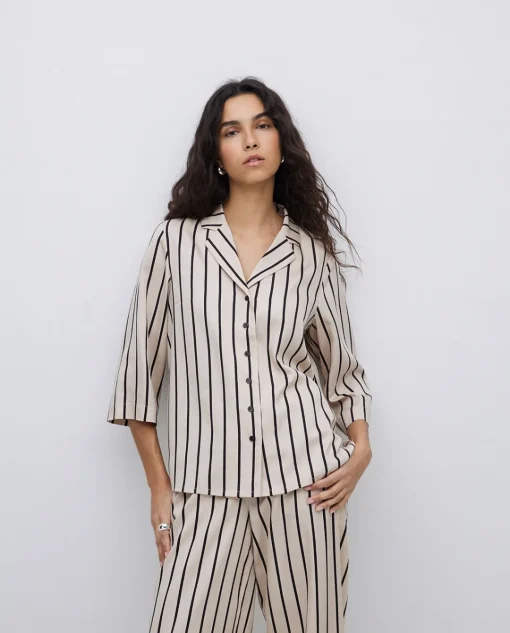 YERSE Camisa tencel cuello solapa rayas crudo Online