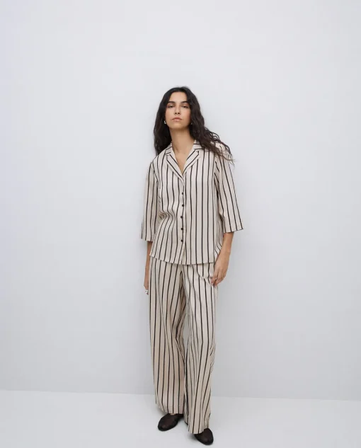 YERSE Camisa tencel cuello solapa rayas crudo Online