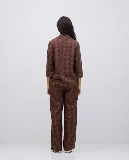 YERSE Camisa tencel cuello solapa chocolate Discount