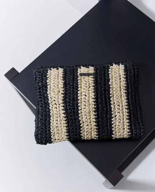 YERSE Clutch rafia crudo y negro Best