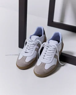 YERSE Deportivas de piel blanco Hot