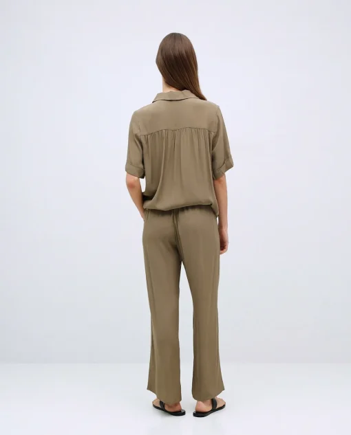 YERSE Pantalones cropped caqui New