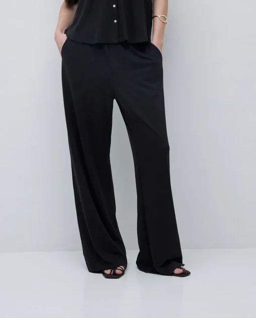 YERSE Pantalones punto fluidos negro Discount