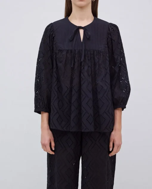 YERSE Pantalones wide leg bordado negro Hot