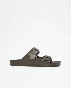YERSE Sandalias hebillas caucho chocolate New