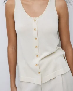 YERSE Top botones escote redondo beige Hot