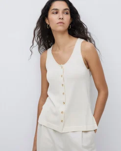 YERSE Top botones escote redondo beige Hot