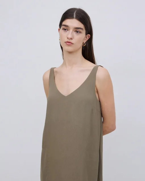 YERSE Vestido corto escote pico caqui Outlet