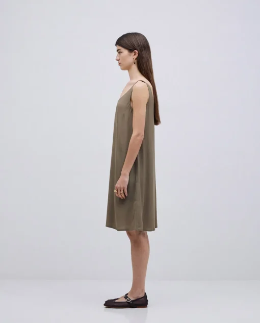 YERSE Vestido corto escote pico caqui Outlet