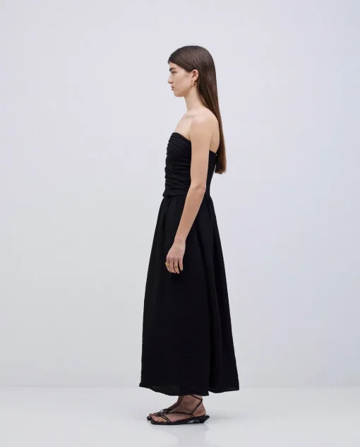 YERSE Vestido largo drapeado negro New