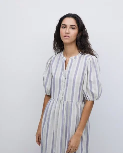 YERSE Vestido largo volantes azul New