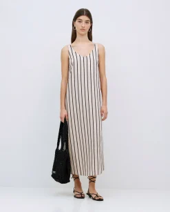 YERSE Vestido tencel pico crudo Hot